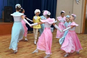 Концерт детской школы искусств г. Советского, посвященный празднику весны и труда